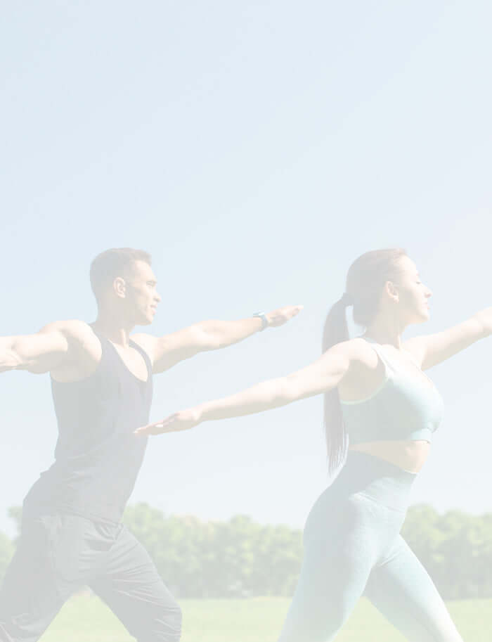 couple working out in the sunshine 